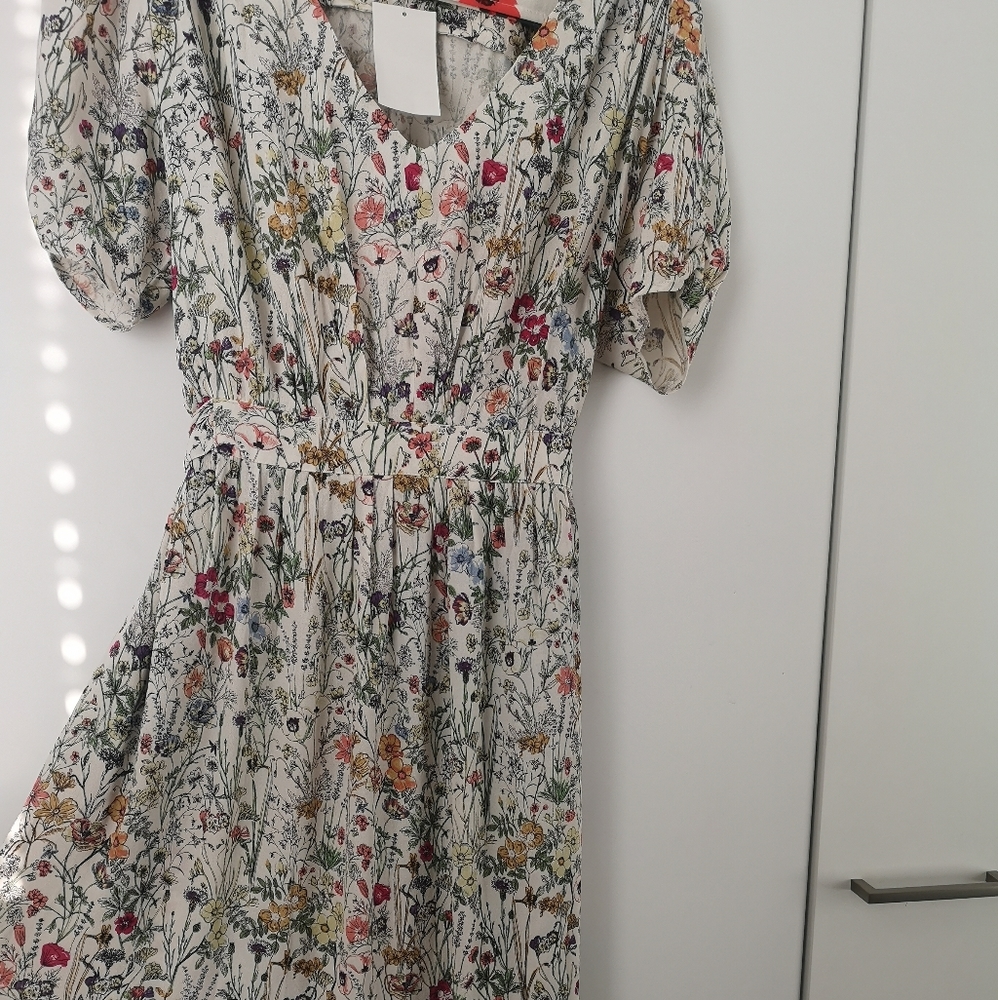H&M lond Floral Dress